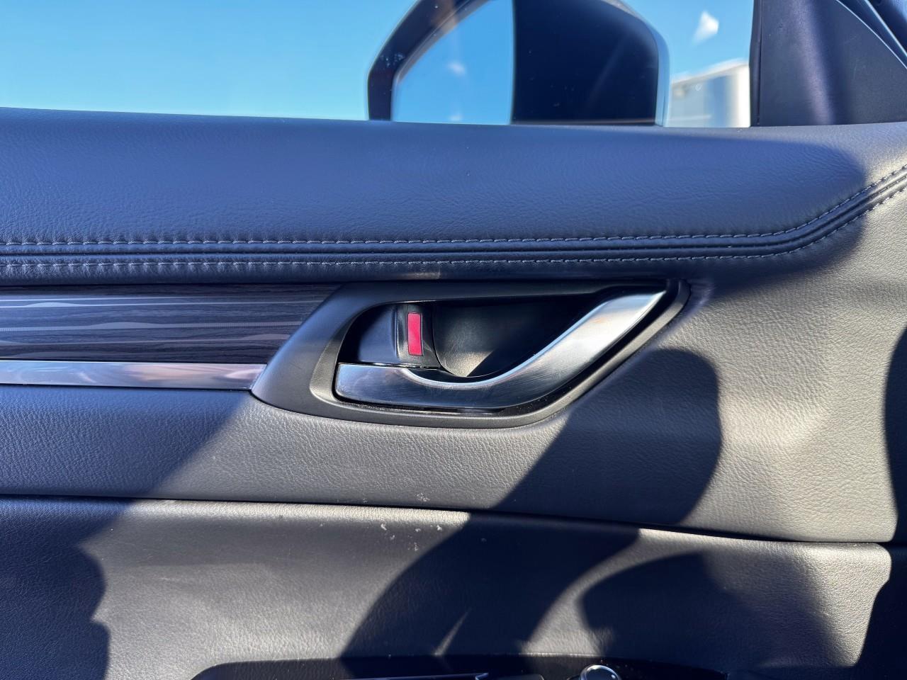 2023 Mazda CX-5 GT Photo