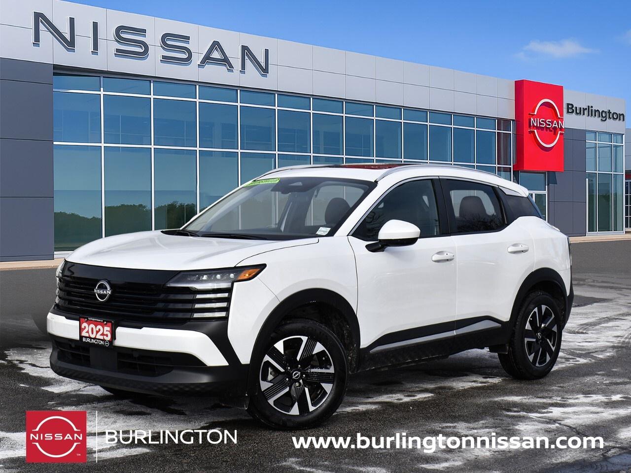 2025 Nissan Kicks SV AWD, DEMO CLEARANCE !! Photo