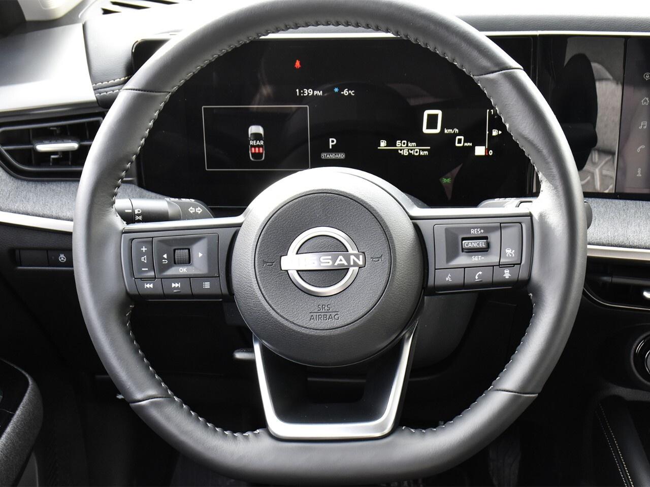 2025 Nissan Kicks SV AWD, DEMO CLEARANCE !! Photo
