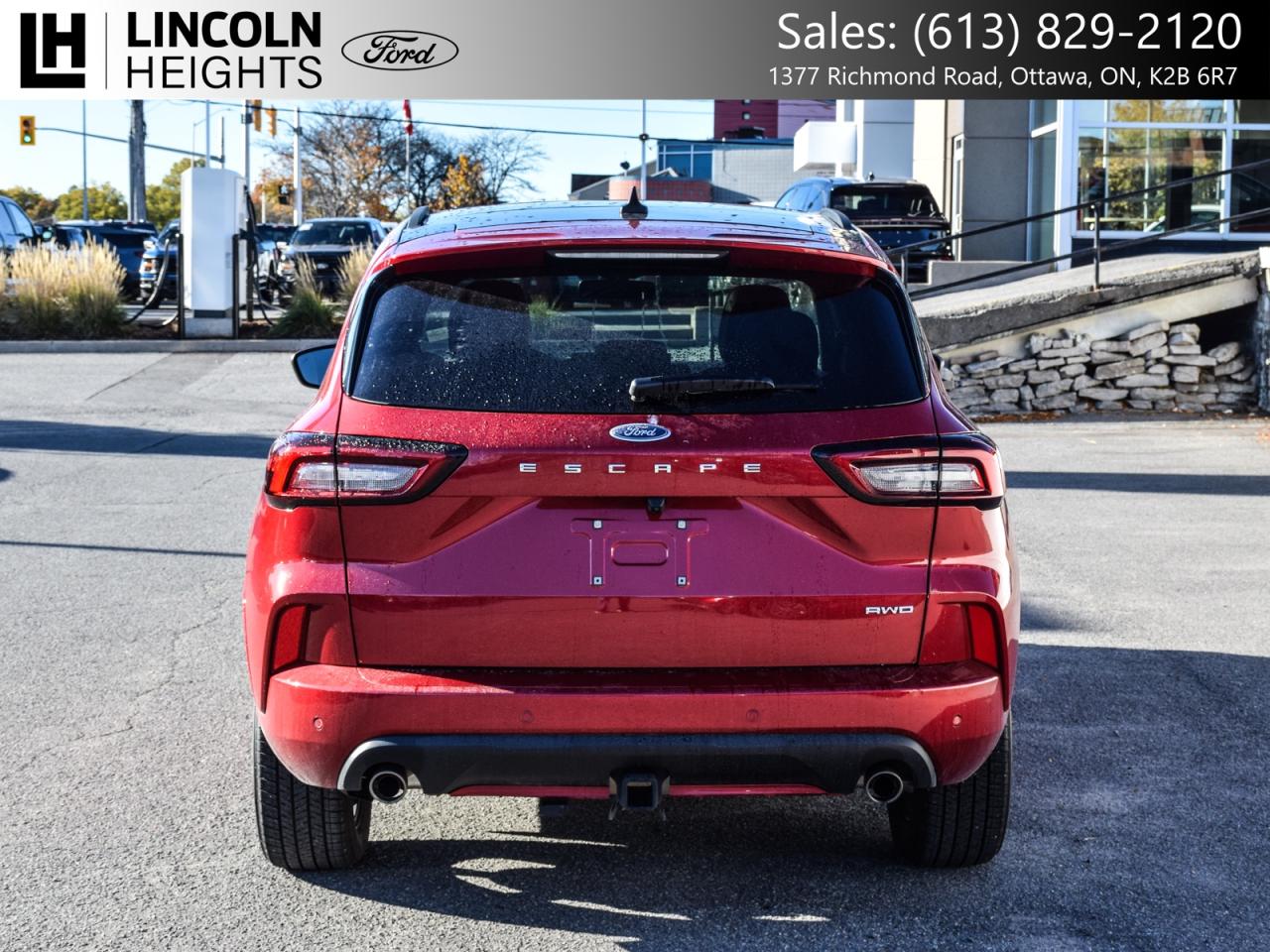 2025 Ford Escape ST-Line Elite AWD Photo4