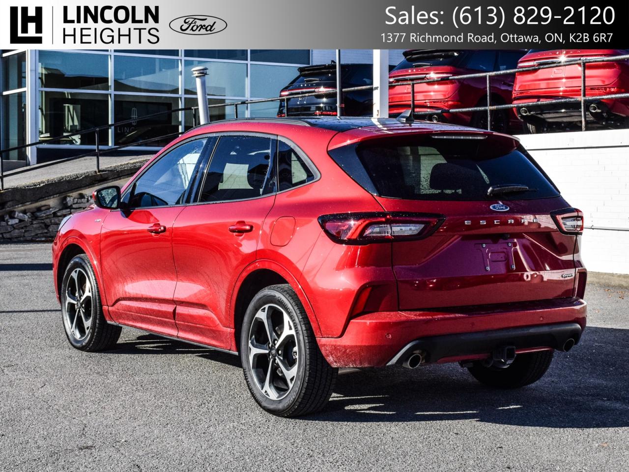 2025 Ford Escape ST-Line Elite AWD Photo3