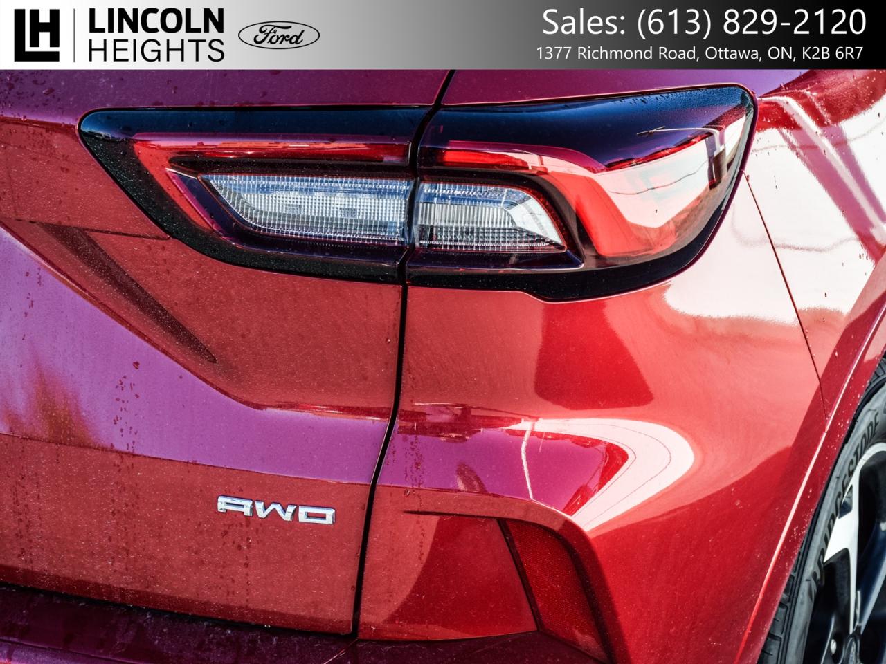 2025 Ford Escape ST-Line Elite AWD Photo