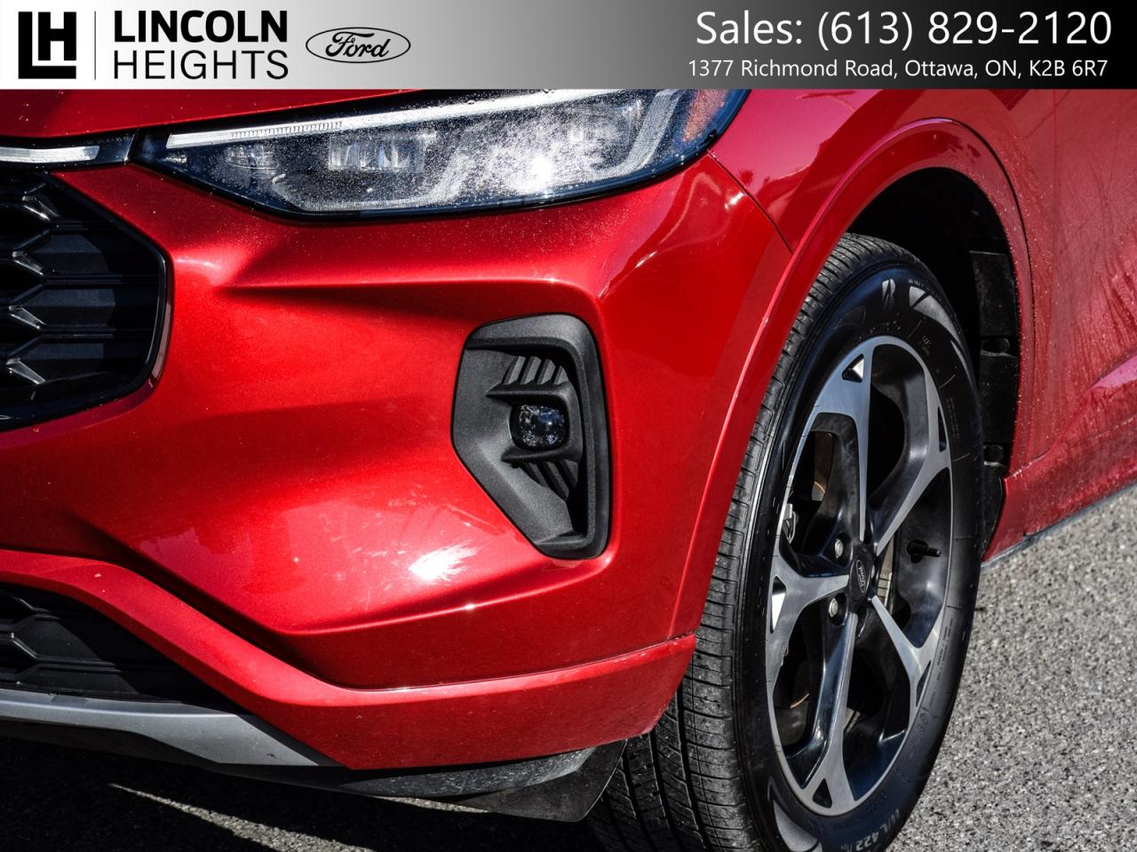 2025 Ford Escape ST-Line Elite AWD Photo