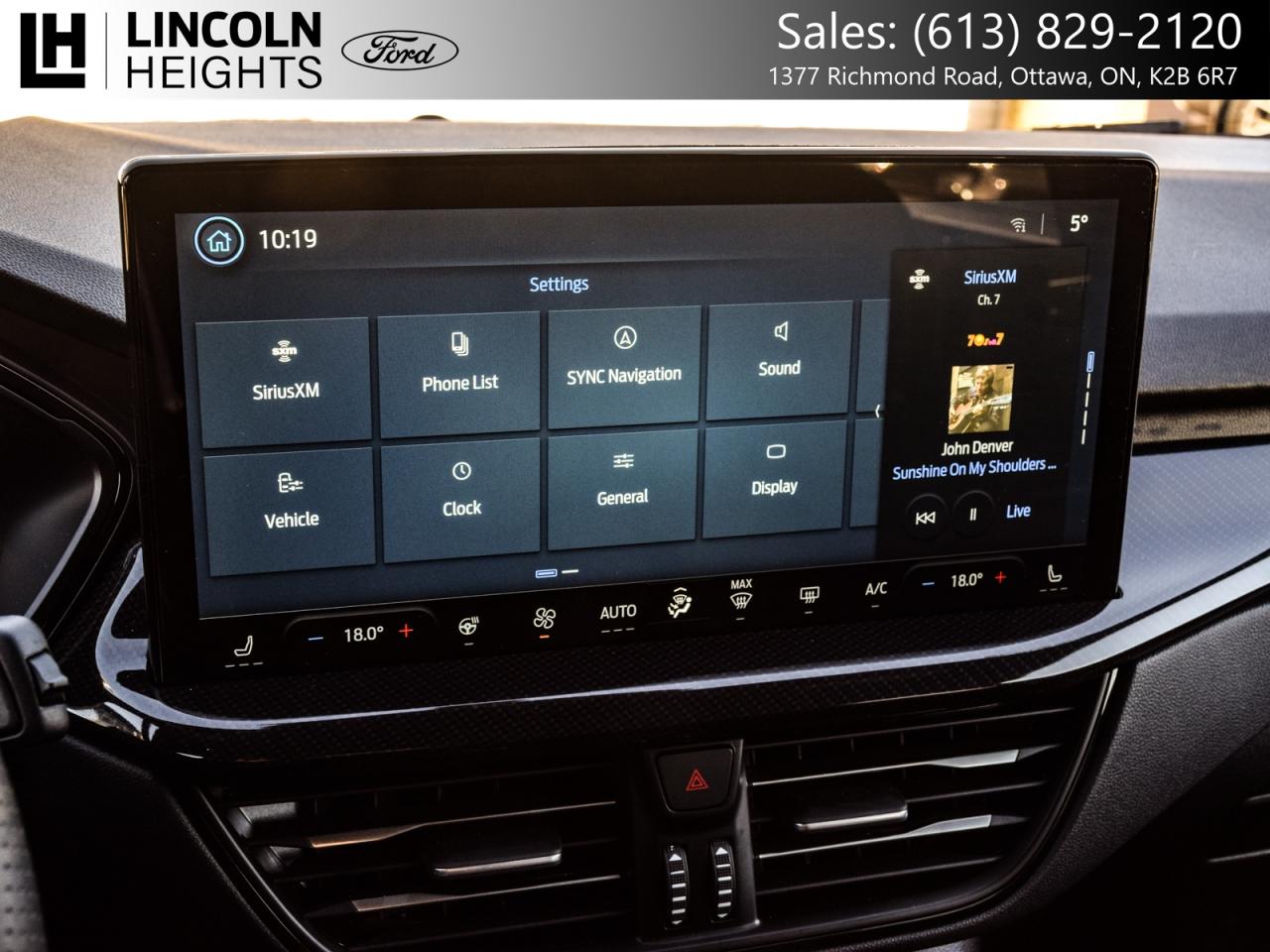 2025 Ford Escape ST-Line Elite AWD Photo