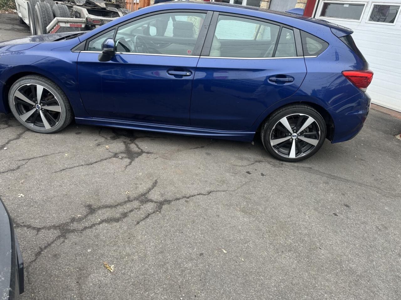 2017 Subaru Impreza 5dr HB CVT Sport-Tech w/Tech Pkg Photo