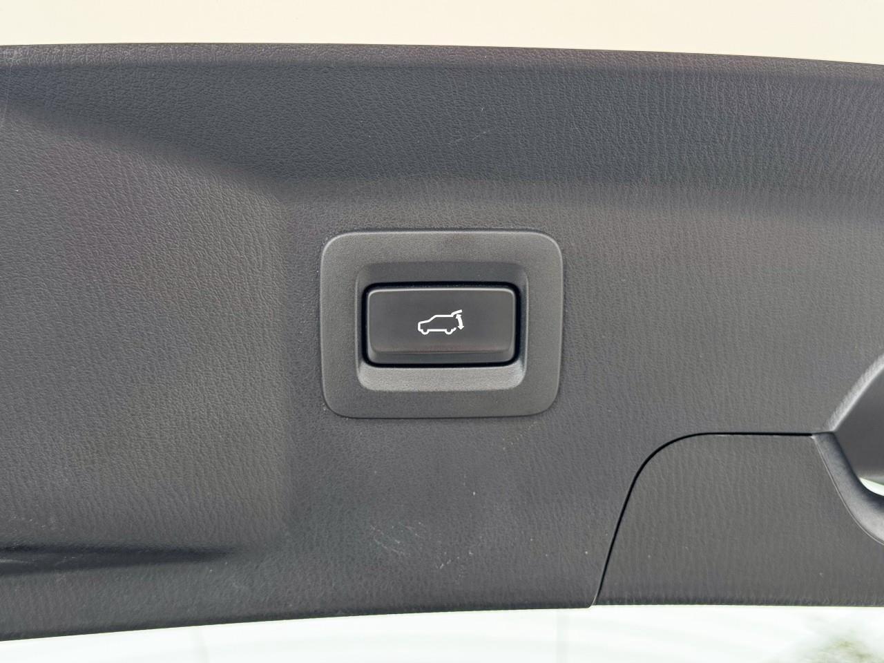 2023 Mazda CX-9 Signature Photo