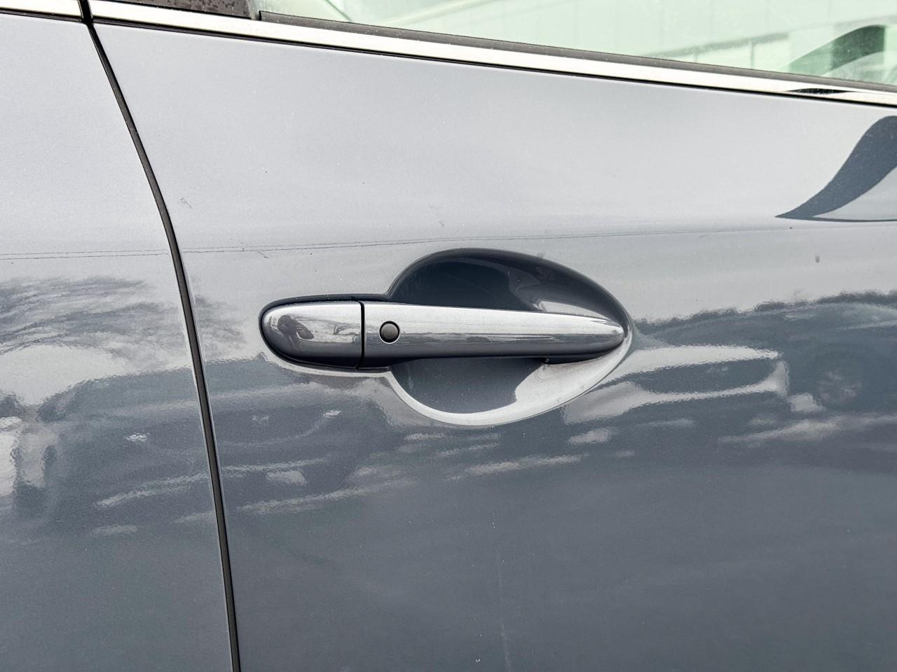 2022 Mazda CX-5 Kuro Edition Photo