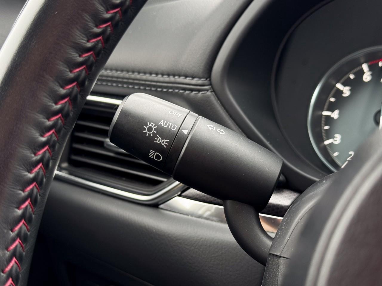 2022 Mazda CX-5 Kuro Edition Photo