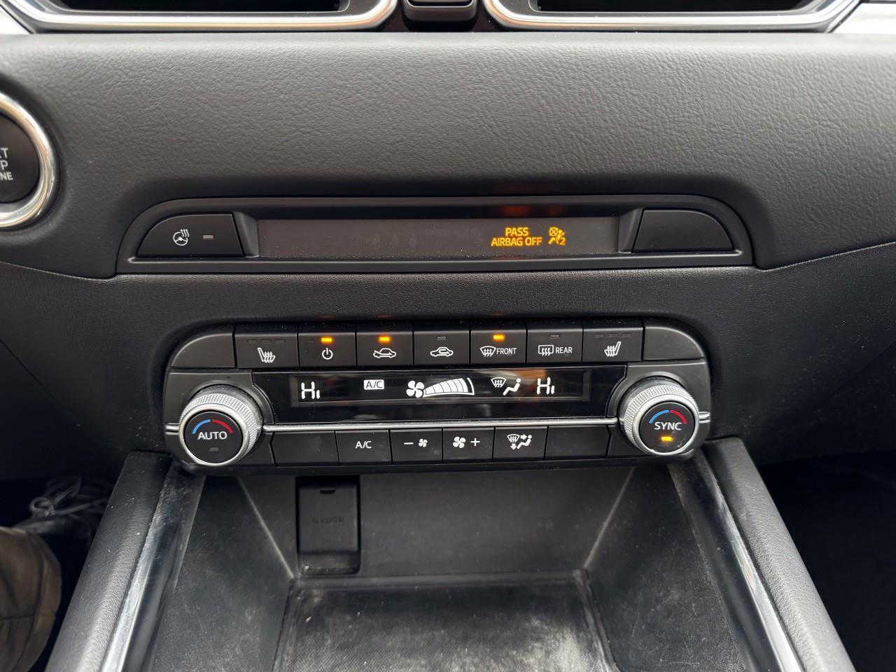 2022 Mazda CX-5 Kuro Edition Photo