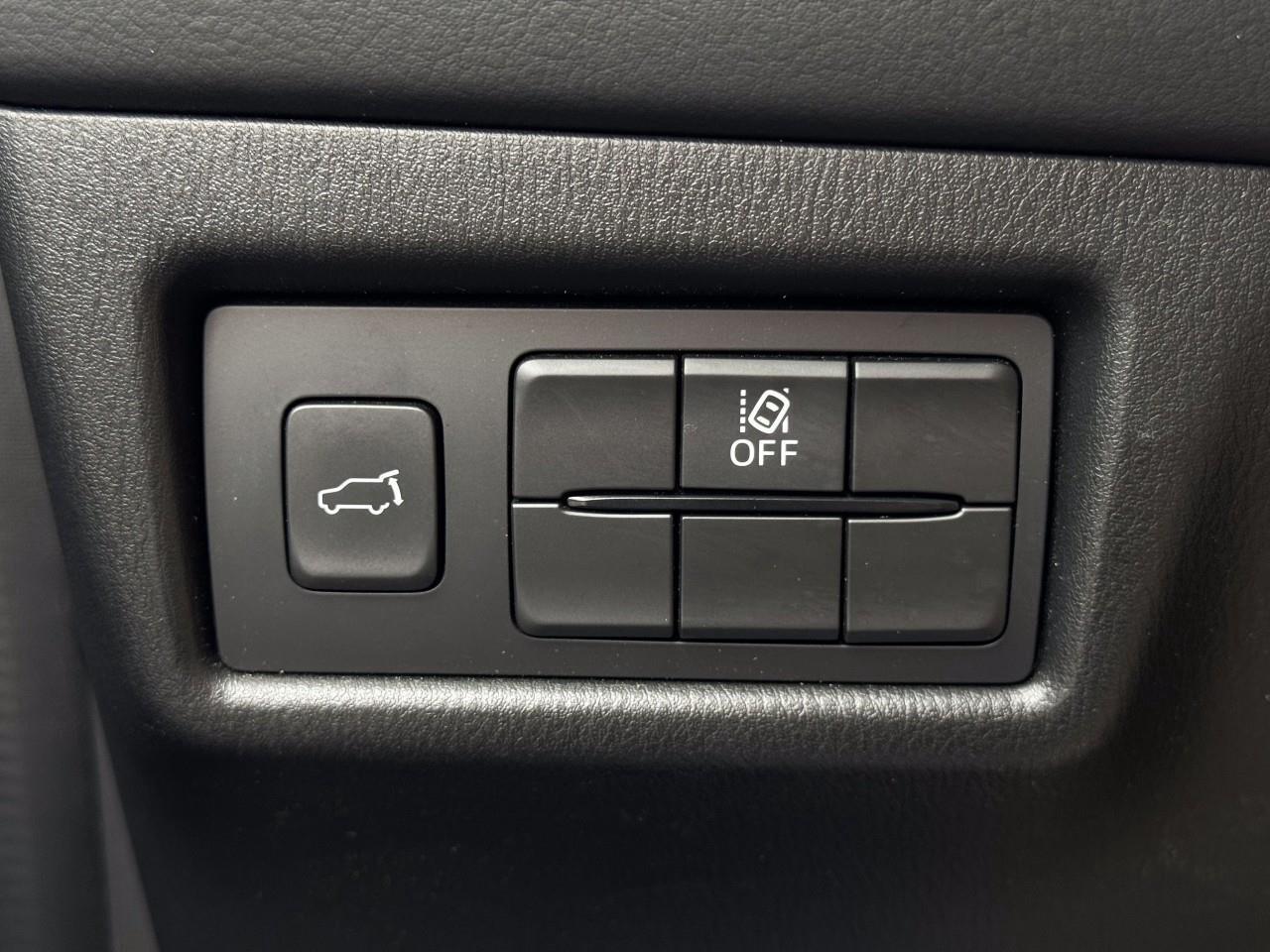 2022 Mazda CX-5 Kuro Edition Photo