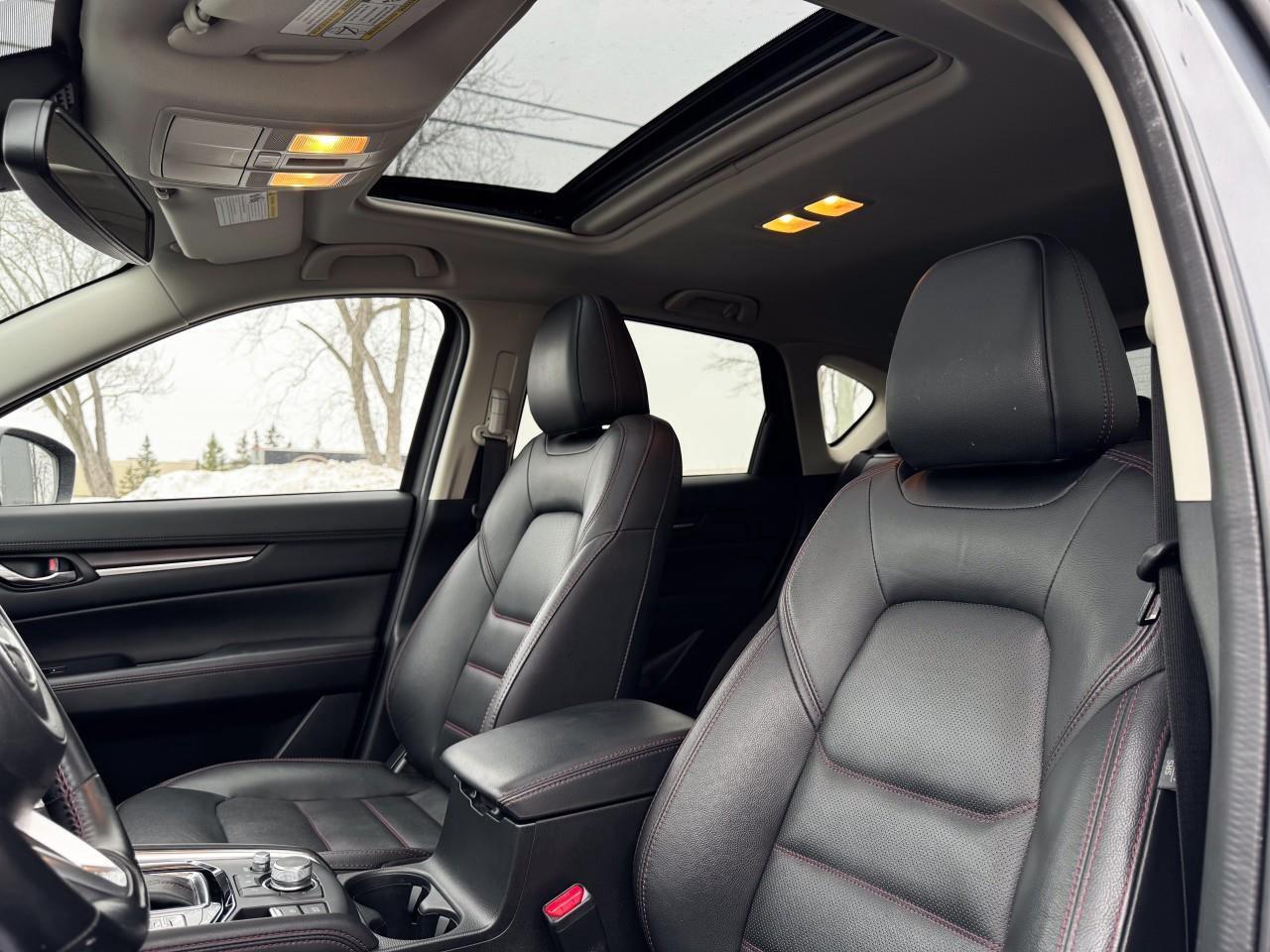 2022 Mazda CX-5 Kuro Edition Photo