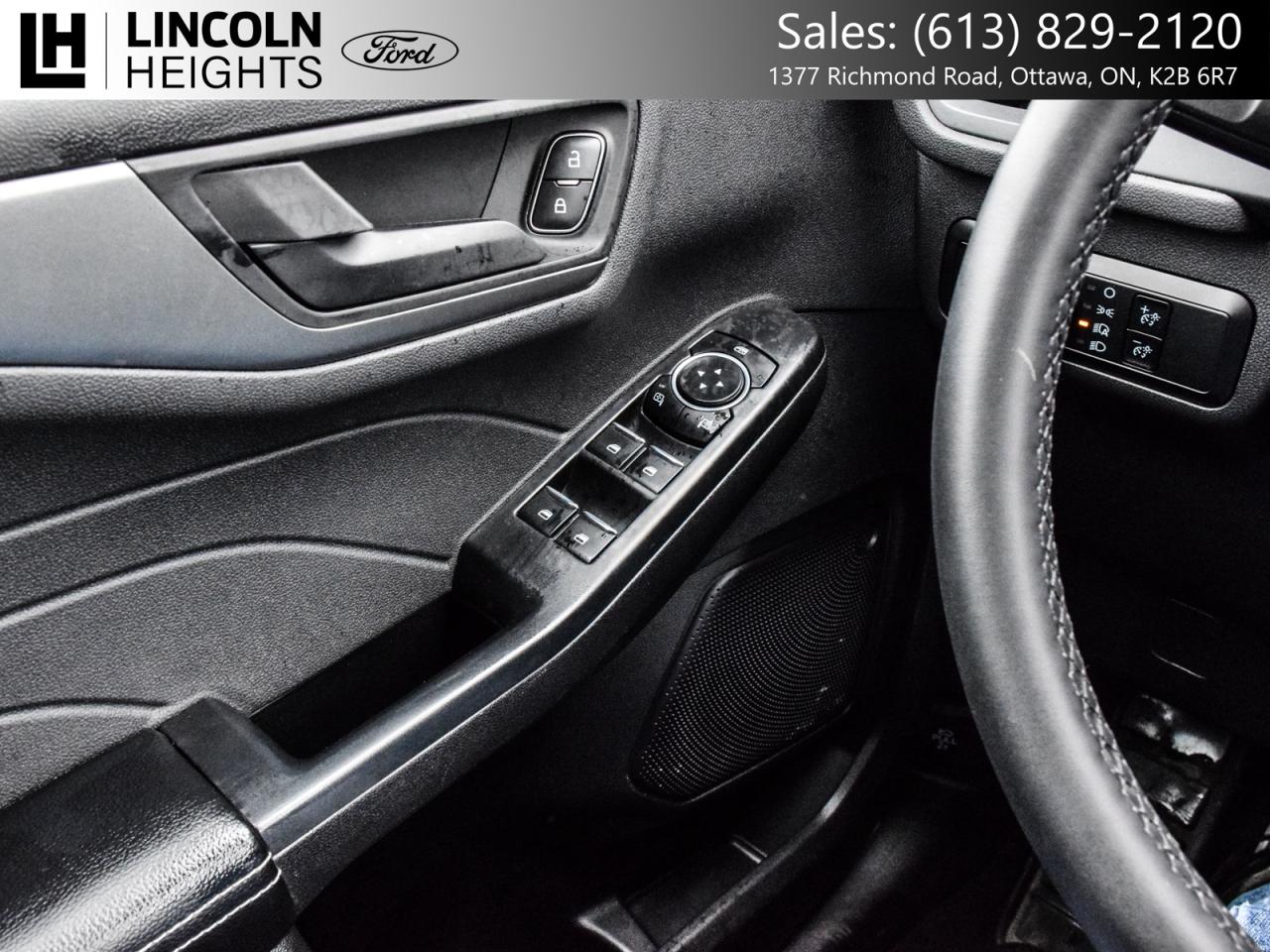 2023 Ford Escape Active AWD Photo