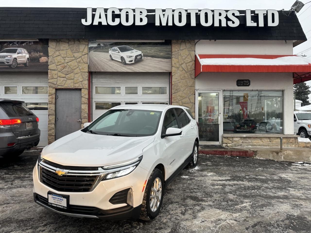 2022 Chevrolet Equinox FWD 4dr LT w/1LT Photo0