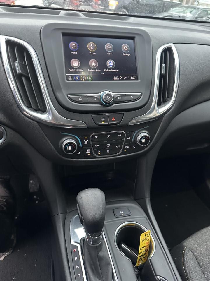 2022 Chevrolet Equinox FWD 4dr LT w/1LT Photo