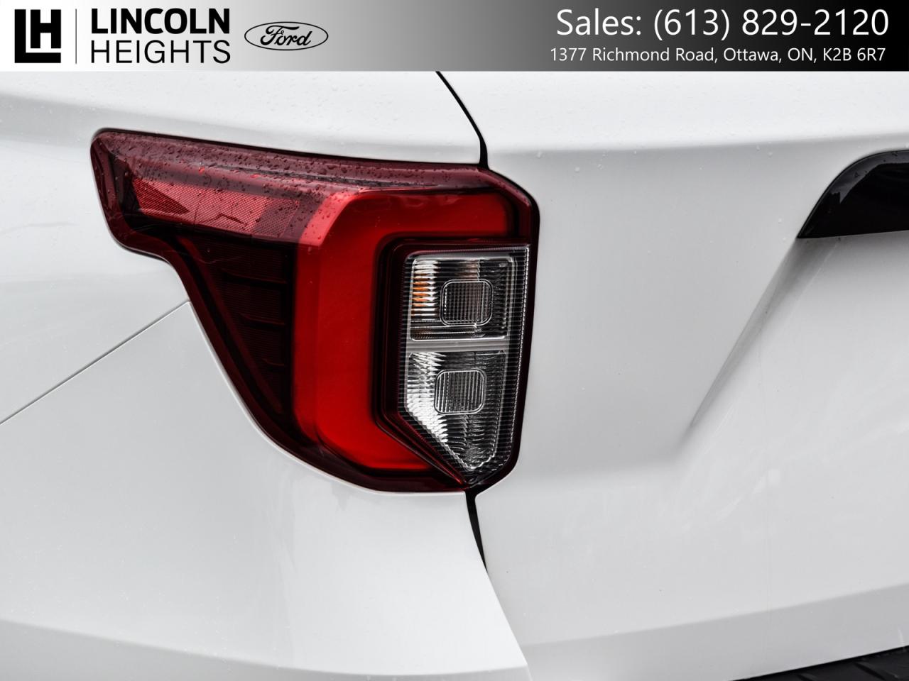 2023 Ford Explorer ST 4WD Photo