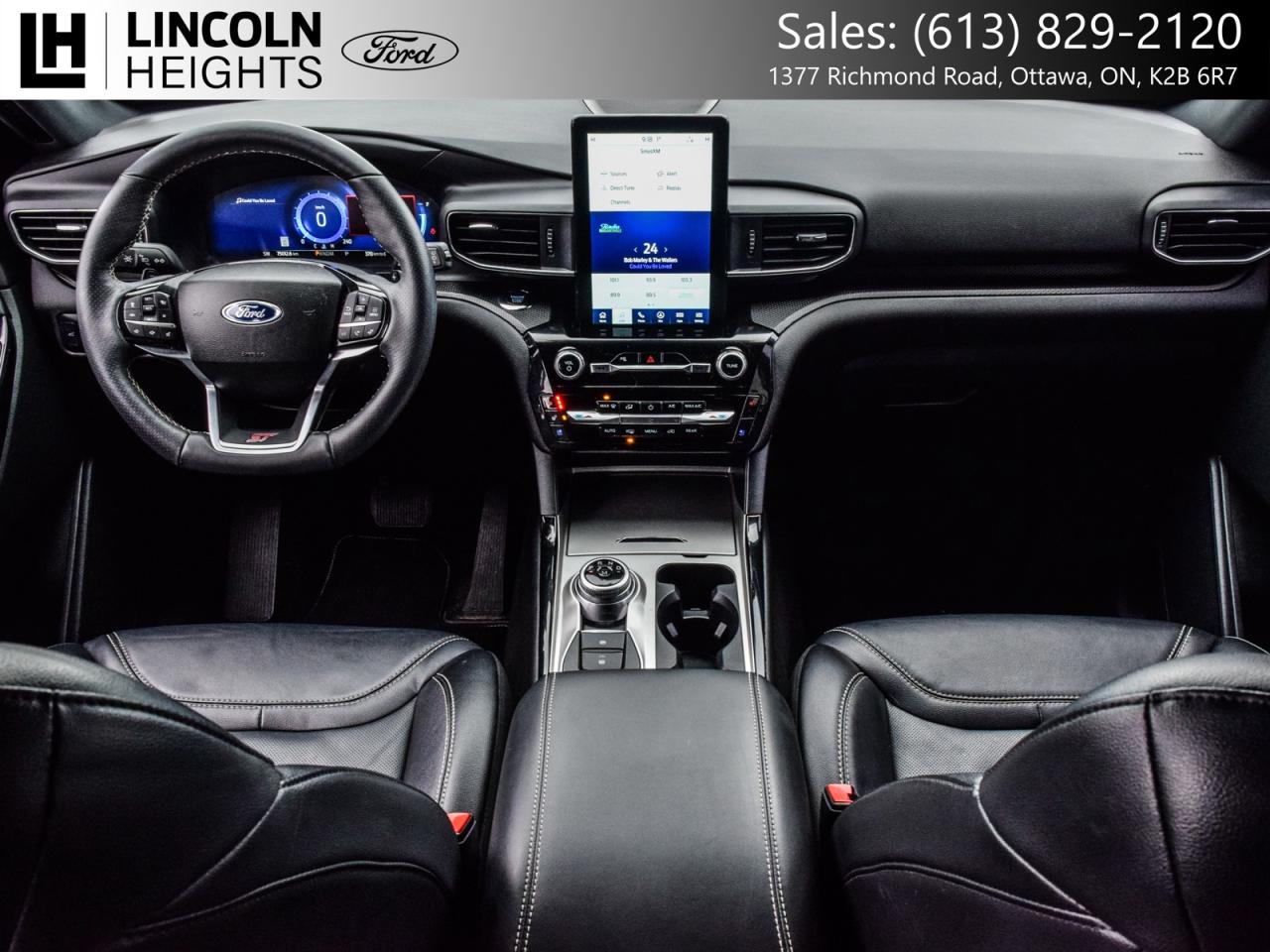 2023 Ford Explorer ST 4WD Photo