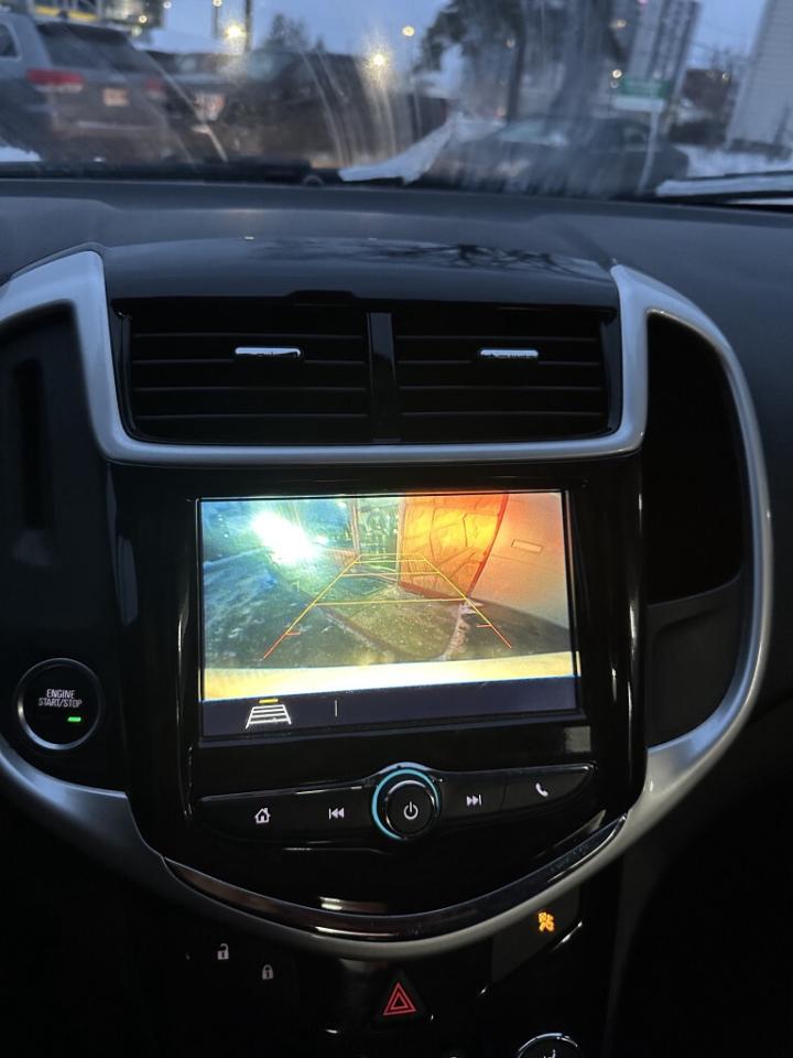 2018 Chevrolet Sonic 5dr HB Auto Premier Photo