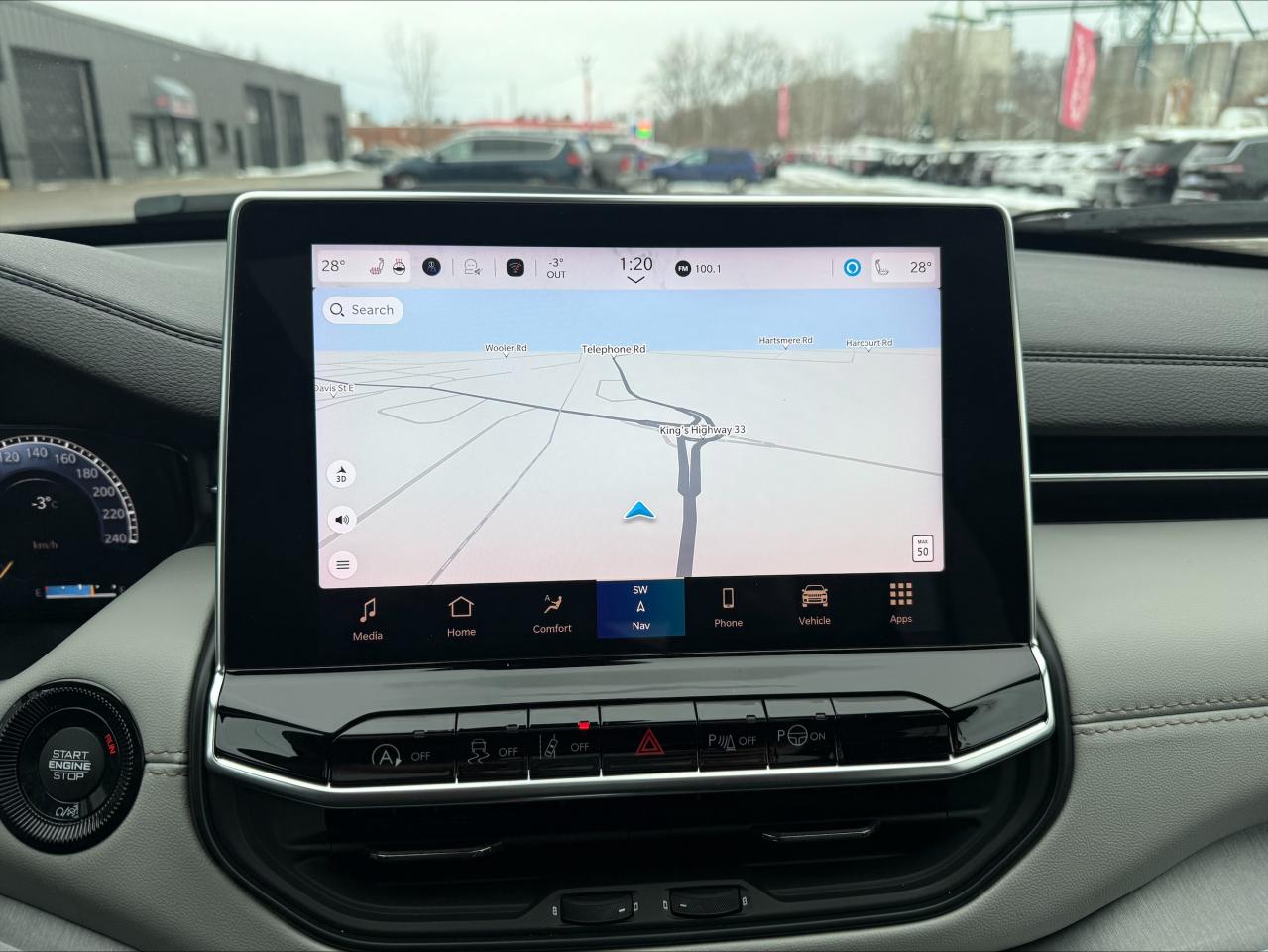 2024 Jeep Compass Limited 4x4 - Pano Sunroof - Power liftgate Photo