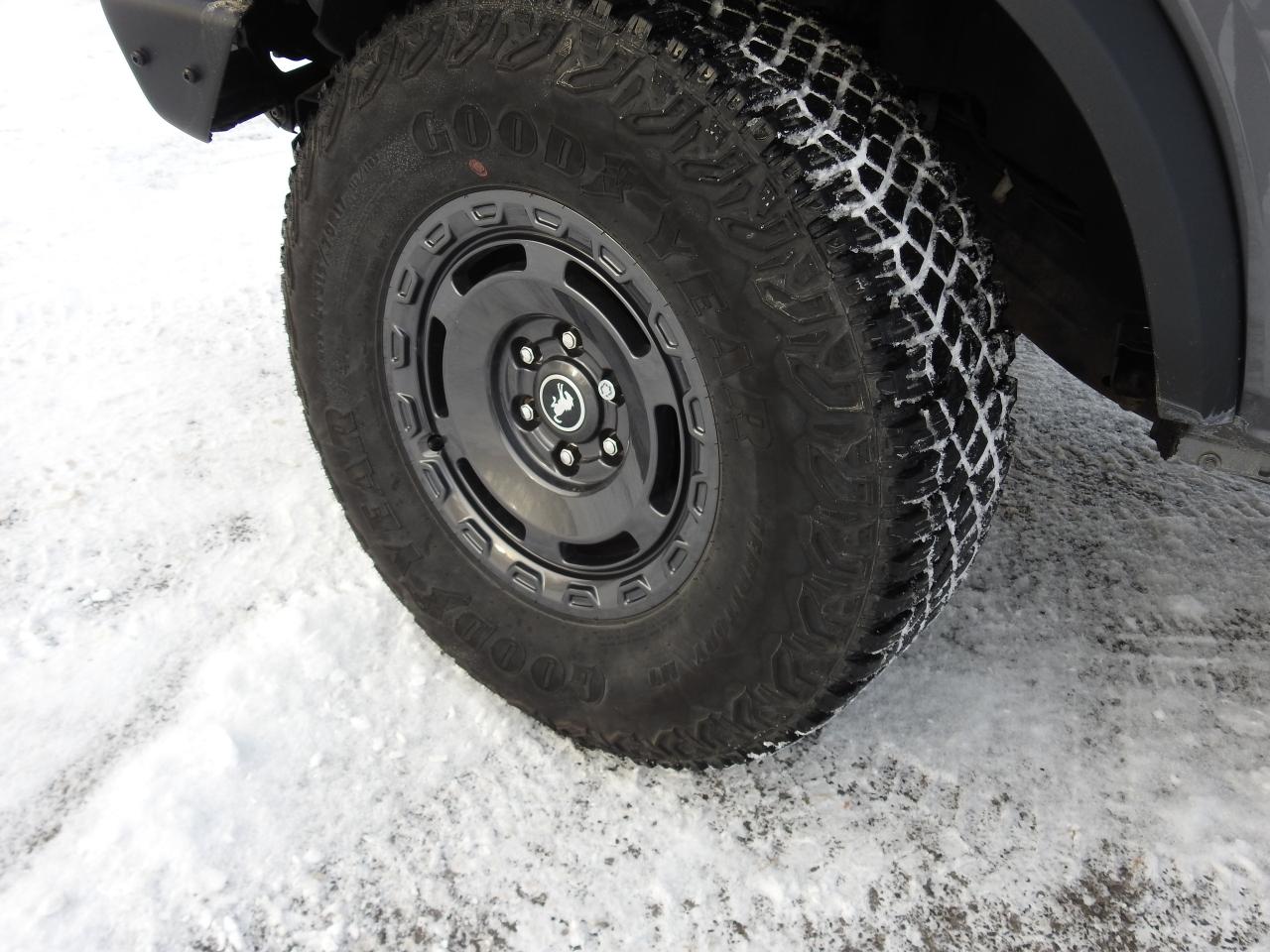 2024 Ford Bronco BIG BEND SASQUATCH !!!! 35 INCH TIRES!!!! Photo