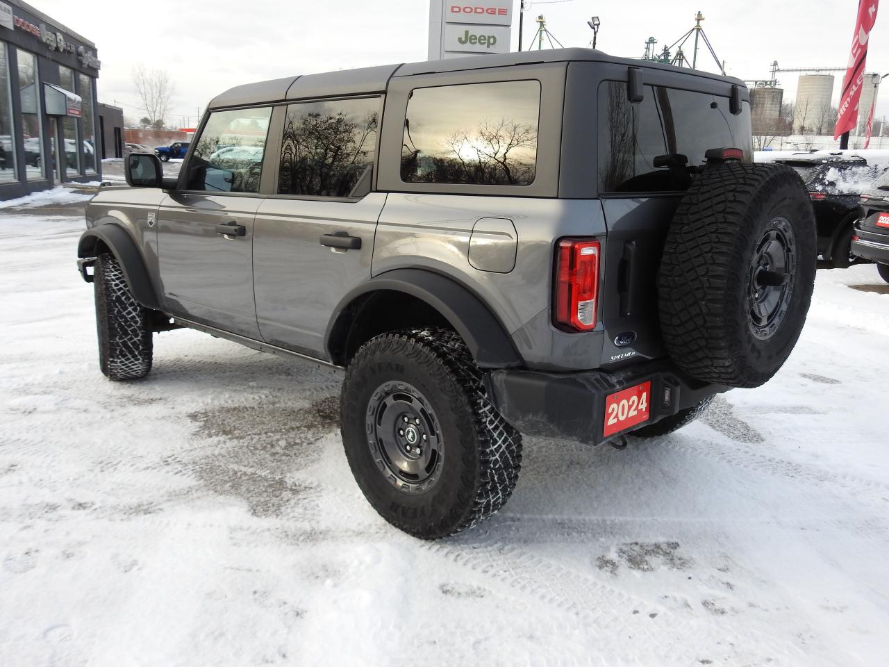 2024 Ford Bronco BIG BEND SASQUATCH !!!! 35 INCH TIRES!!!! Photo