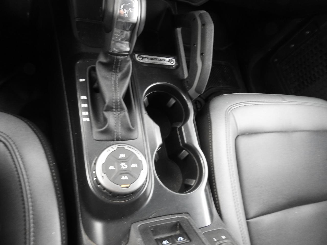 2024 Ford Bronco BIG BEND SASQUATCH !!!! 35 INCH TIRES!!!! Photo