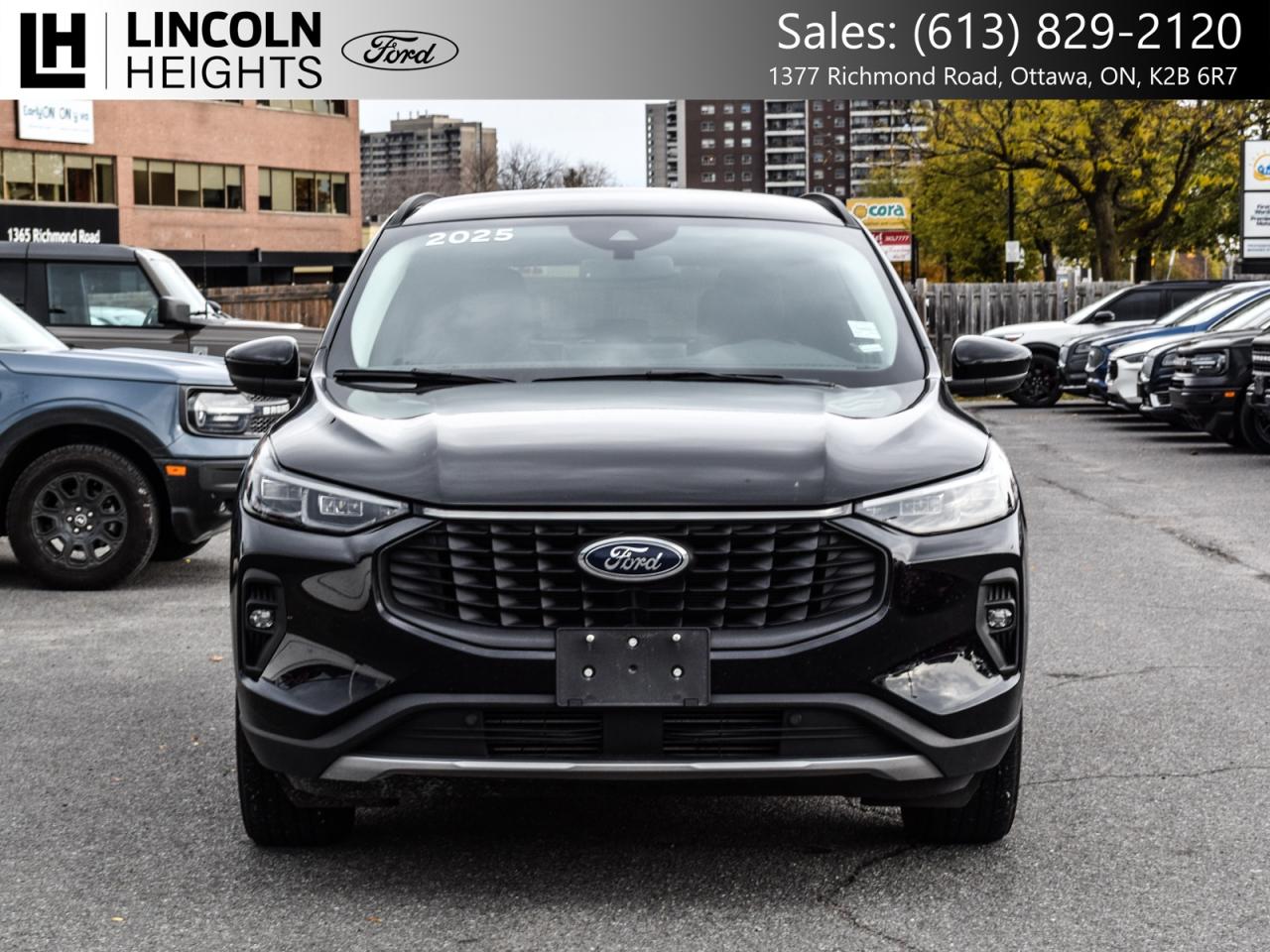 2025 Ford Escape Platinum AWD Photo