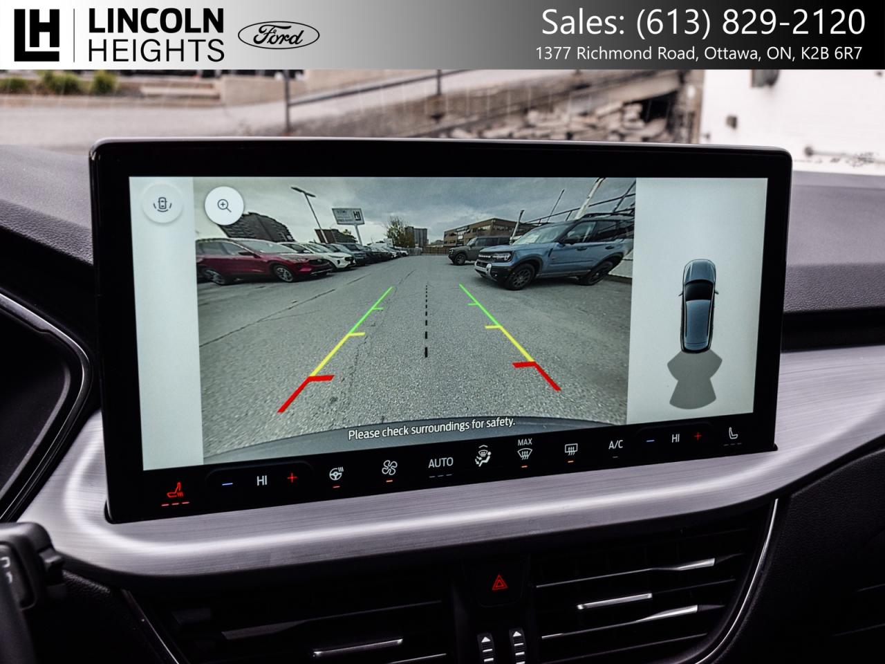 2025 Ford Escape Platinum AWD Photo