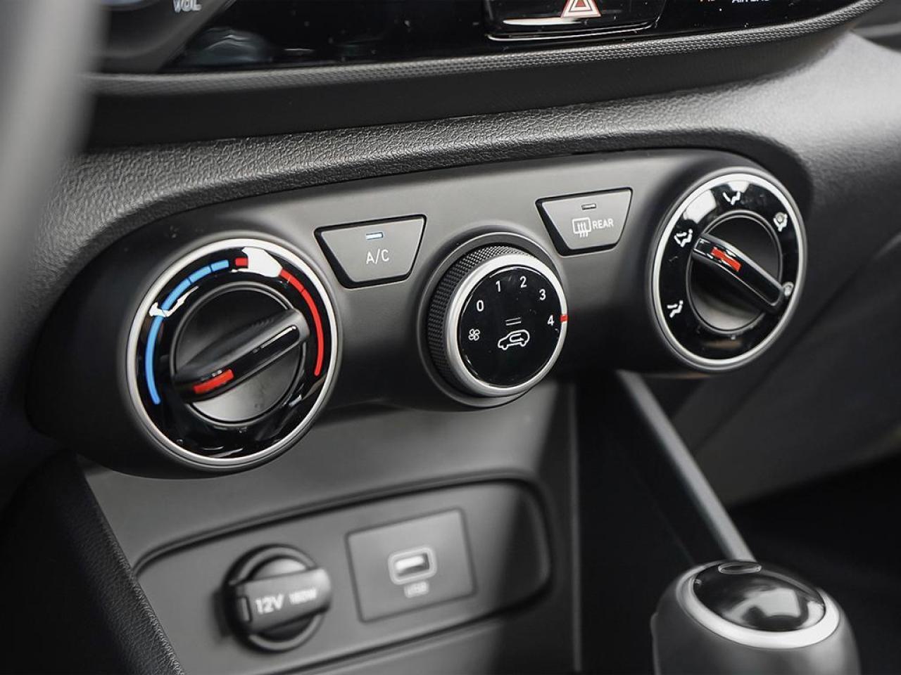 2024 Hyundai Venue PREFERRED Photo