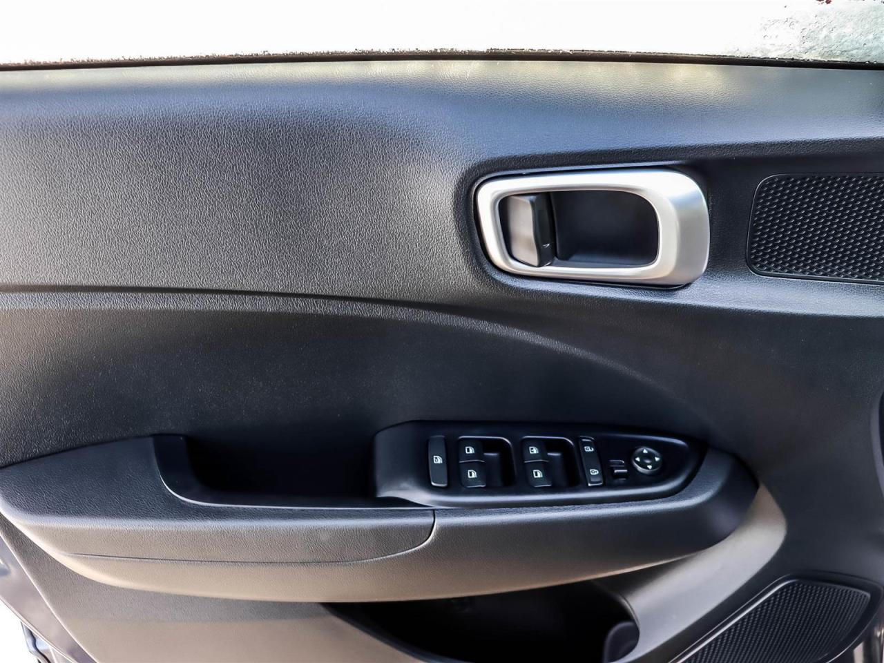 2024 Hyundai Venue PREFERRED Photo