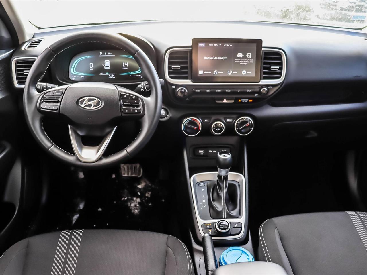 2024 Hyundai Venue PREFERRED Photo