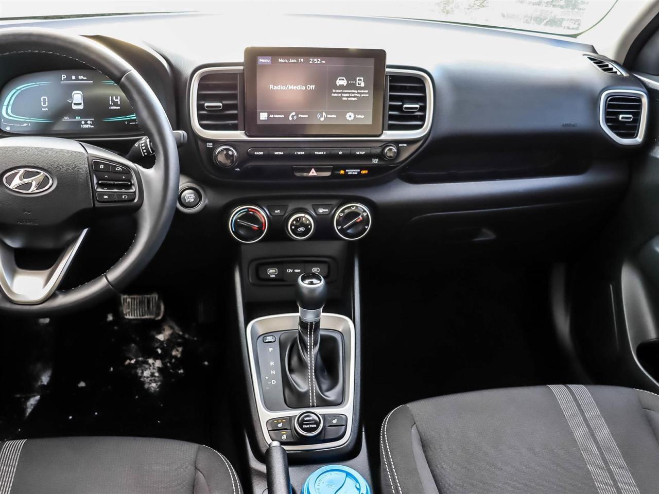 2024 Hyundai Venue PREFERRED Photo