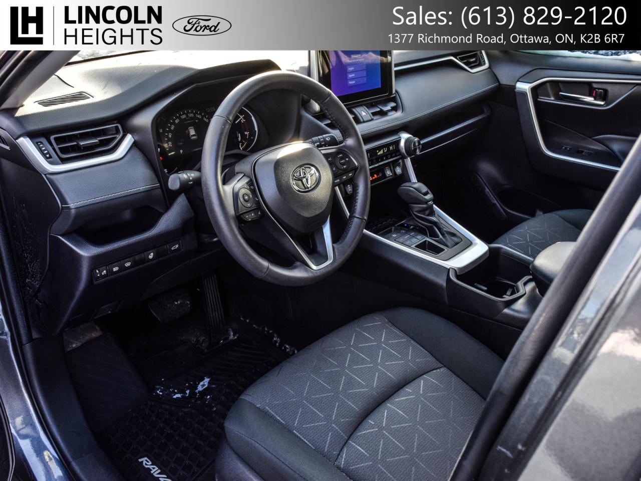 2024 Toyota RAV4  Photo