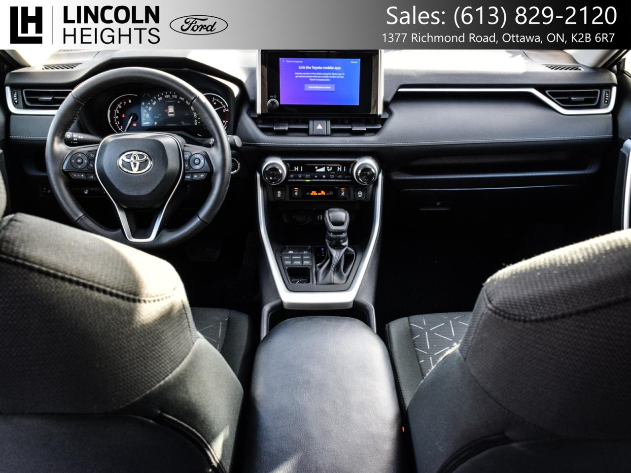 2024 Toyota RAV4  Photo