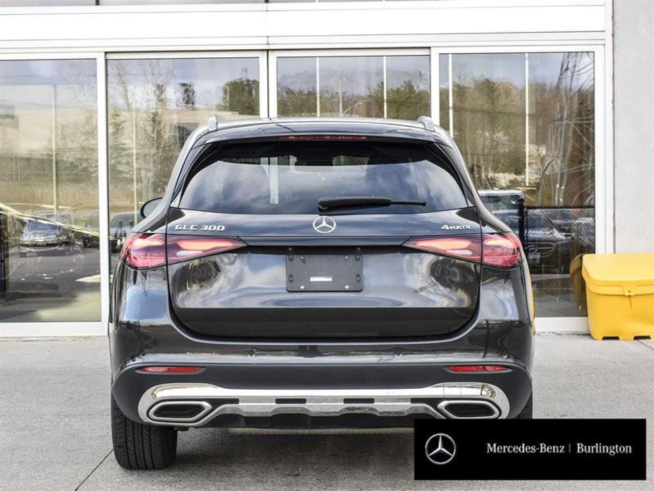 2023 Mercedes-Benz GLC GLC 300 Photo