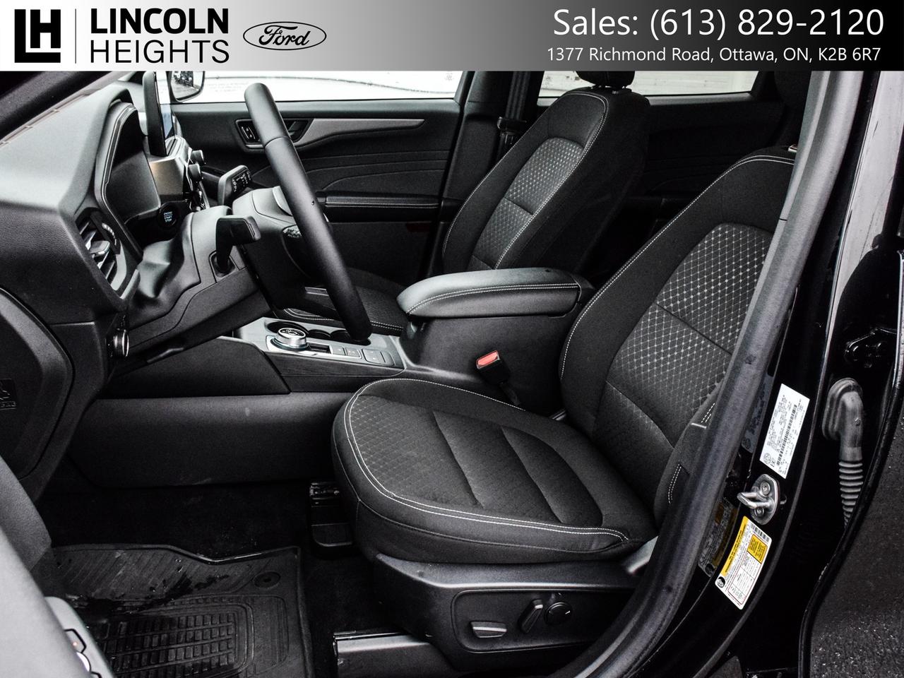 2024 Ford Escape Active FWD Photo