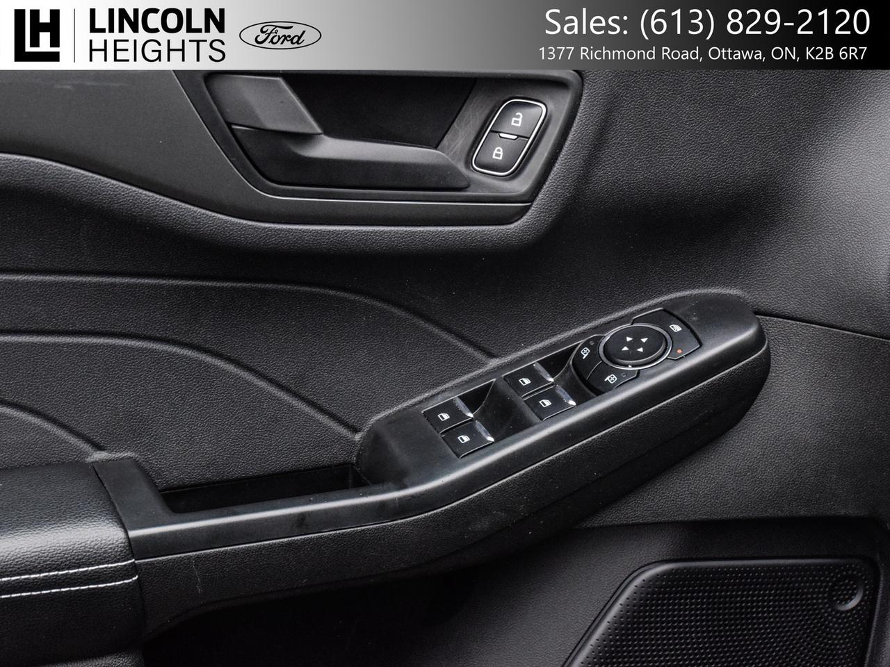 2024 Ford Escape Active FWD Photo