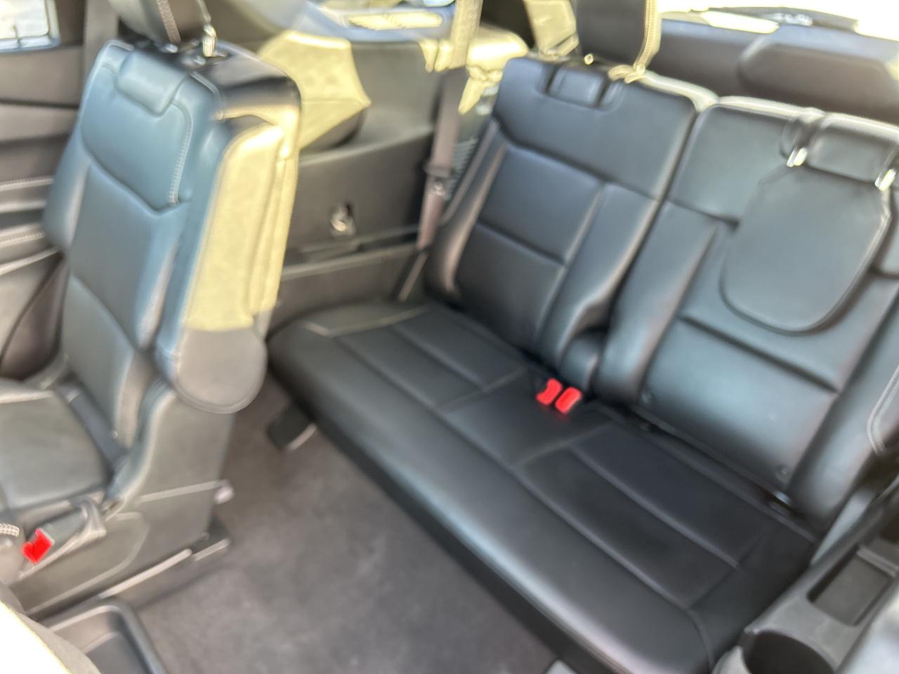 2021 Ford Explorer ST 3.0L LEATHER PANEL ROOF TECH PKG STREET PACK Photo