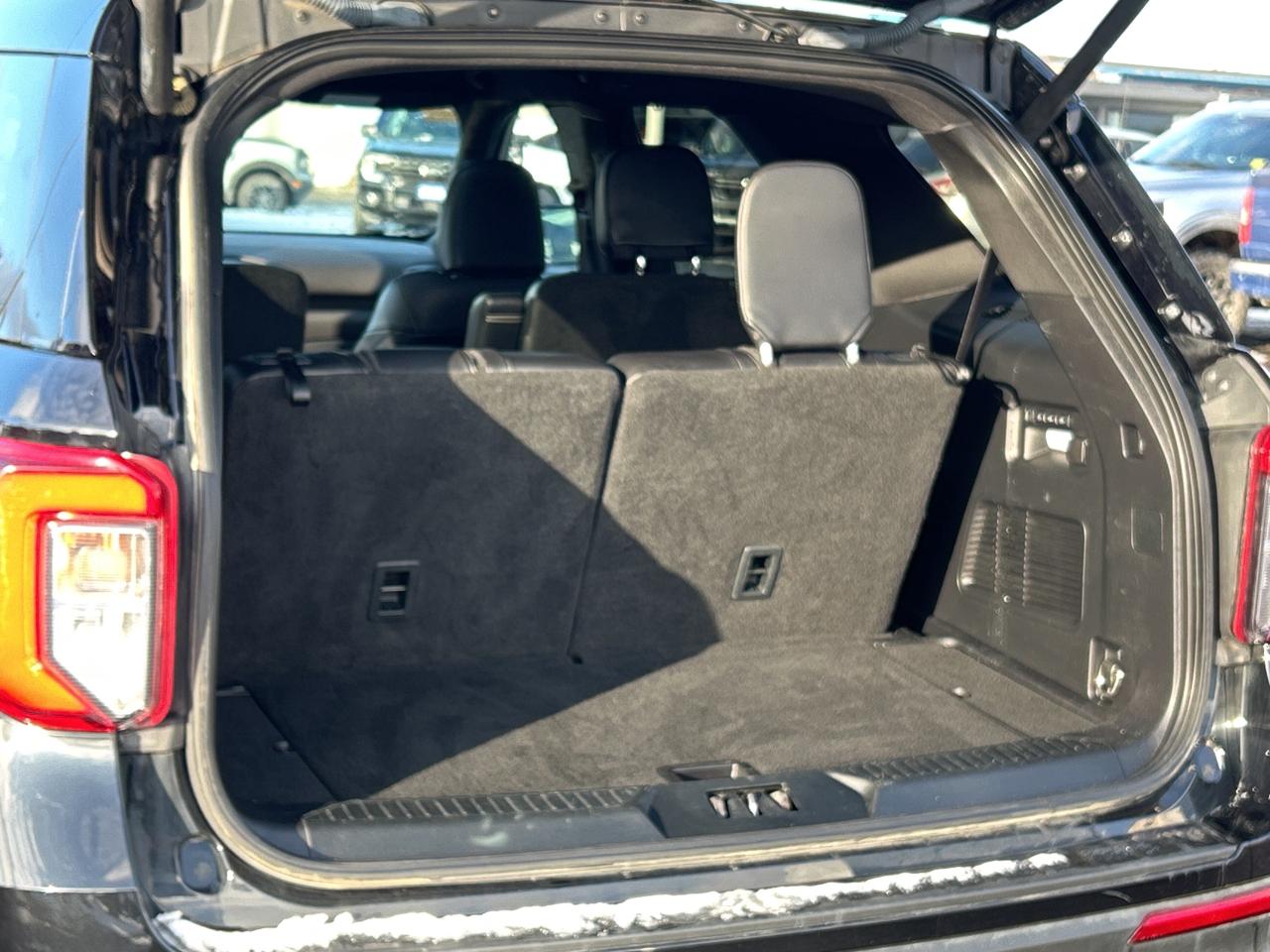 2021 Ford Explorer ST 3.0L LEATHER PANEL ROOF TECH PKG STREET PACK Photo