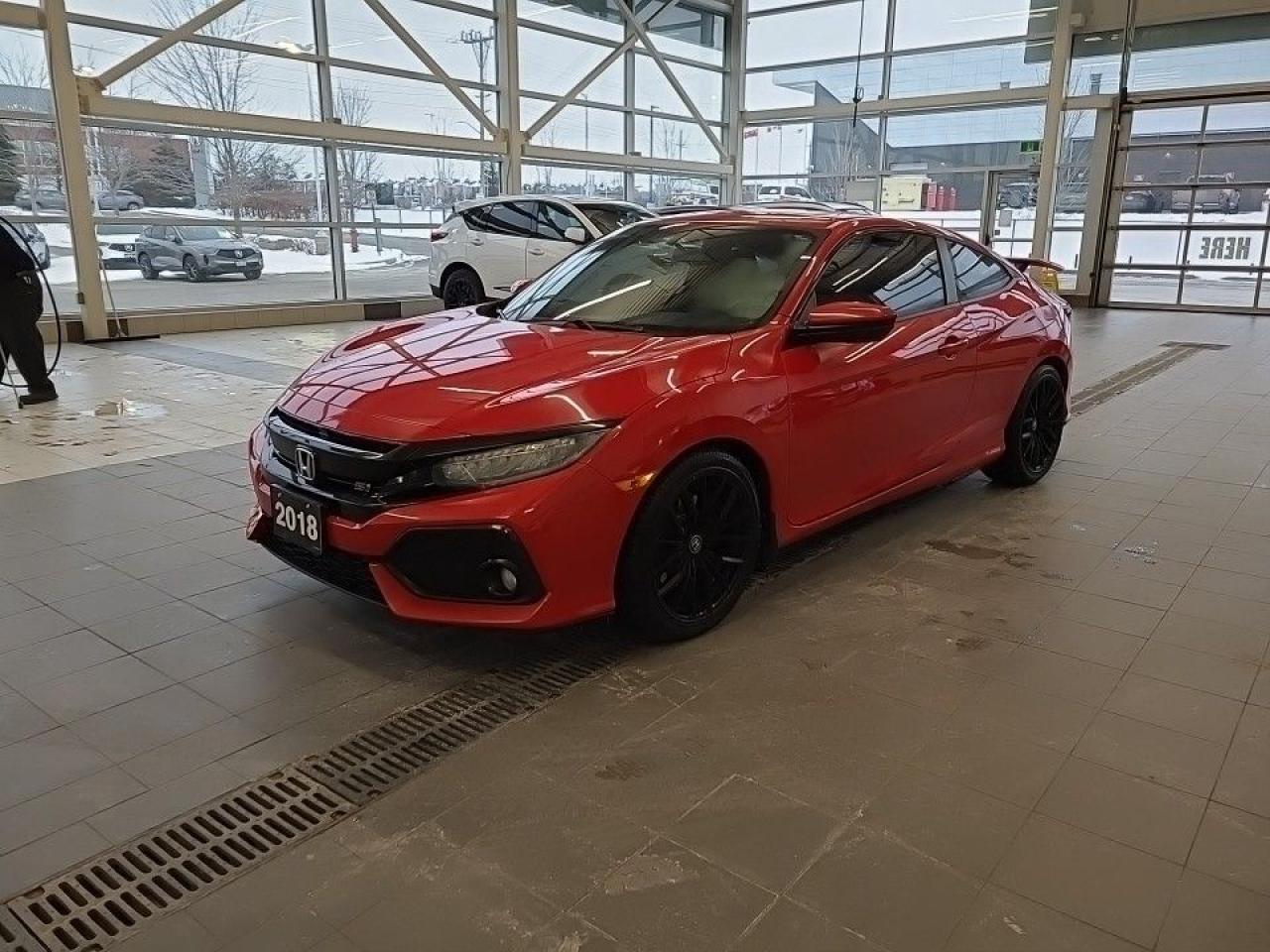 2018 Honda Civic Coupe Si Manual (RARE 6 SPEED MANUAL) Photo2
