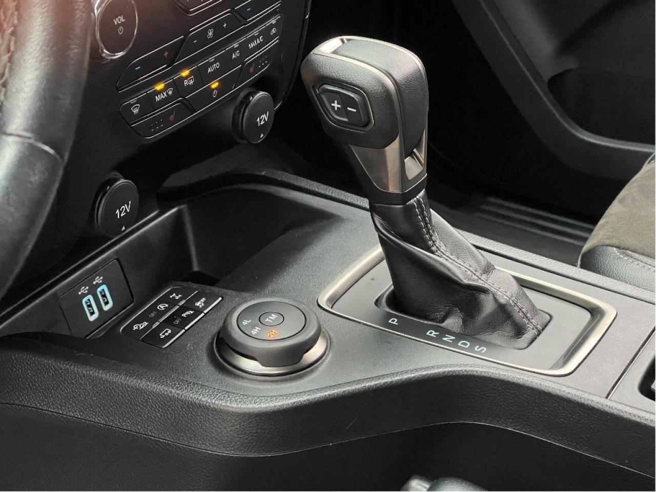 2023 Ford Ranger LARIAT 2.3L TREMOR TECH PKG TOW PKG LEATHER LOADED Photo