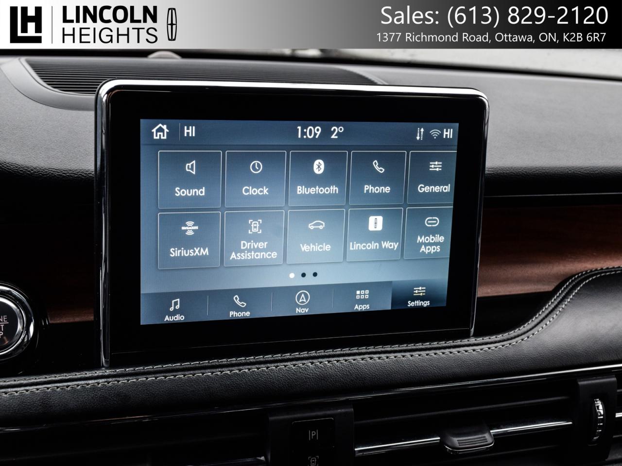 2022 Lincoln Corsair  Photo