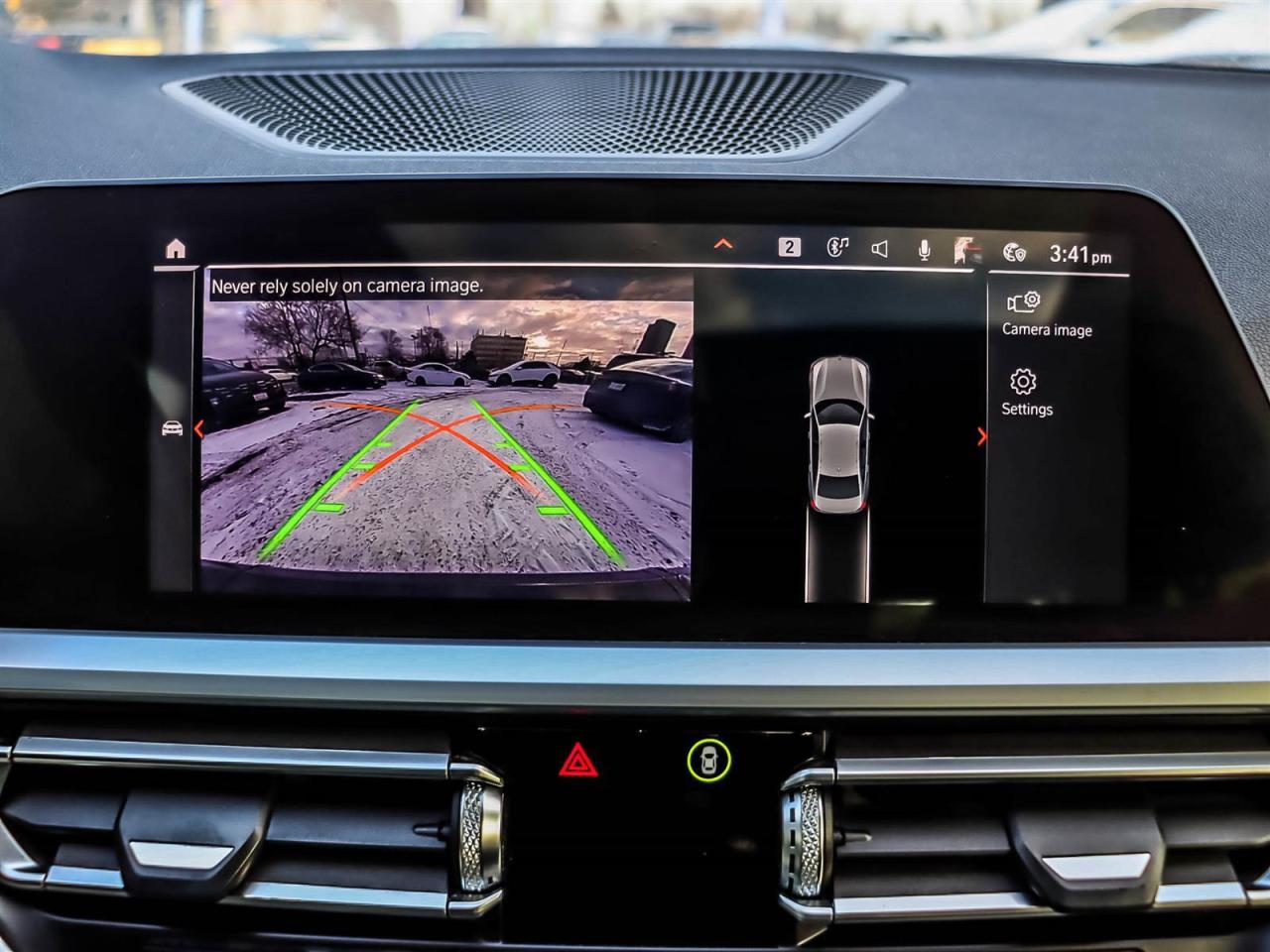 2019 BMW 3 Series 330i xDrive Photo