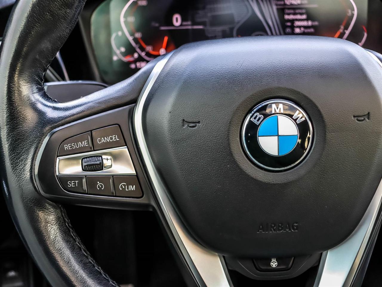 2019 BMW 3 Series 330i xDrive Photo