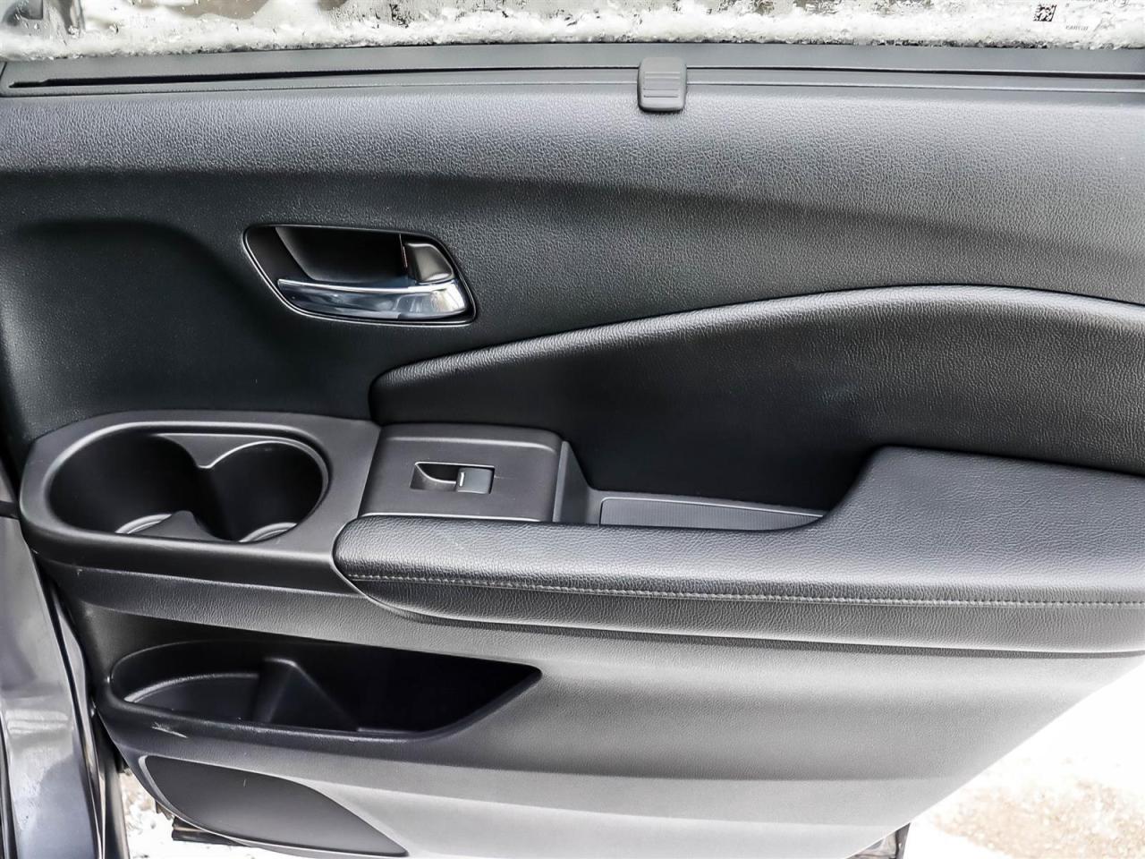 2022 Honda Pilot TOURING 8-PASSENGER Photo