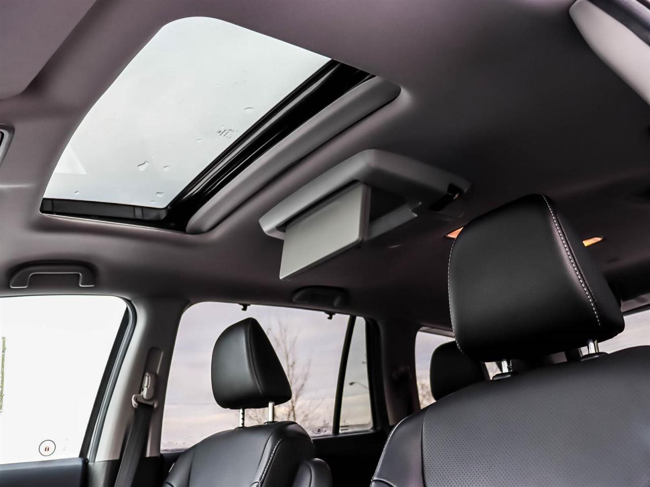 2022 Honda Pilot TOURING 8-PASSENGER Photo