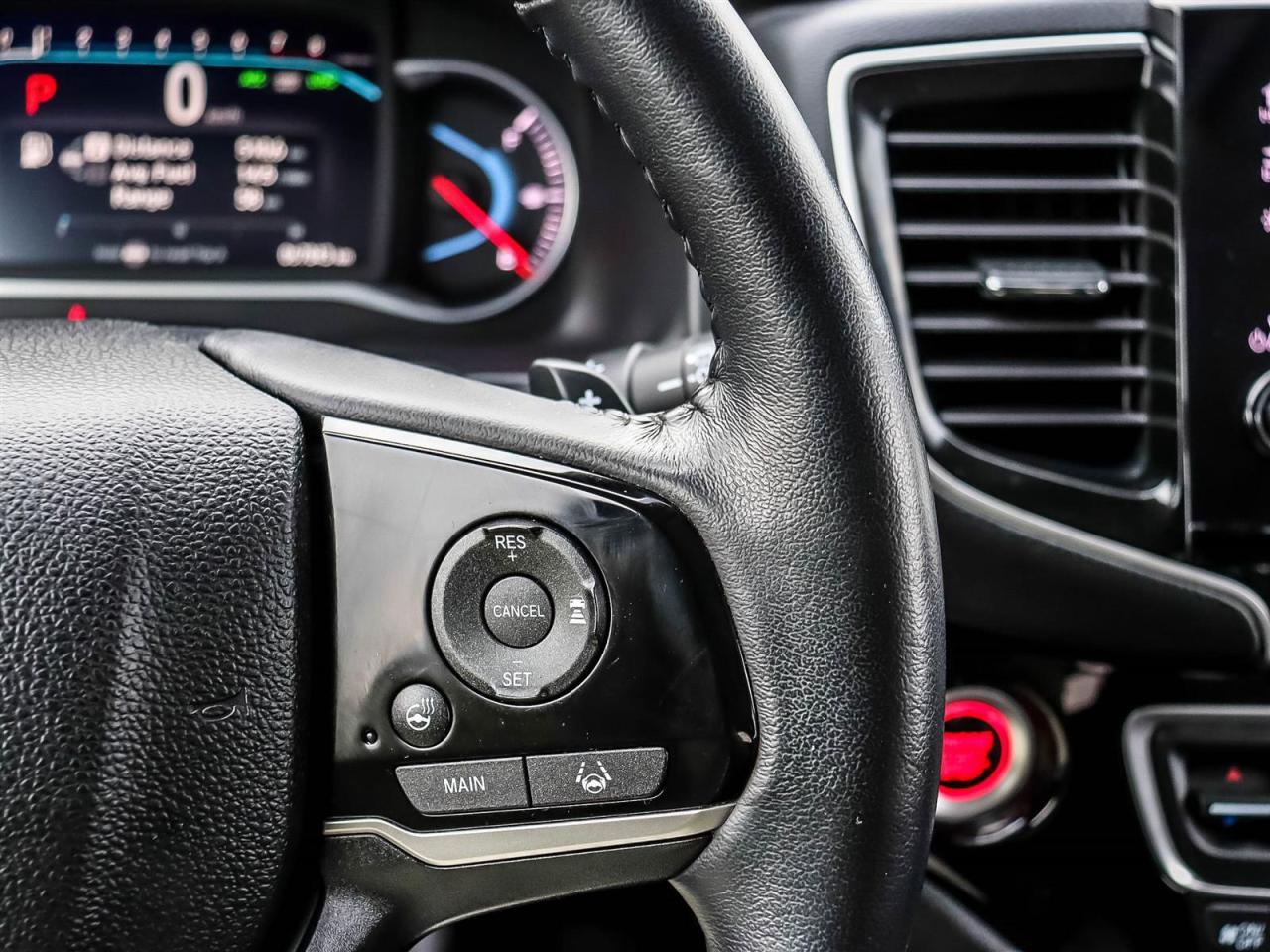 2022 Honda Pilot TOURING 8-PASSENGER Photo