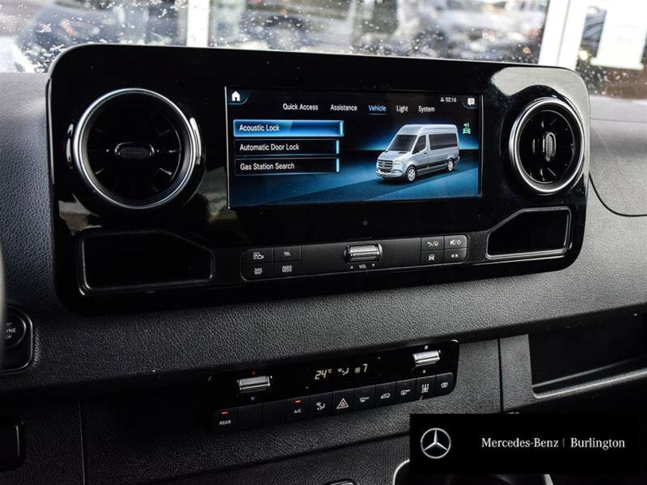 2024 Mercedes-Benz Sprinter Passenger Van 2500 HIGH ROOF I4 DIESEL 144 Photo