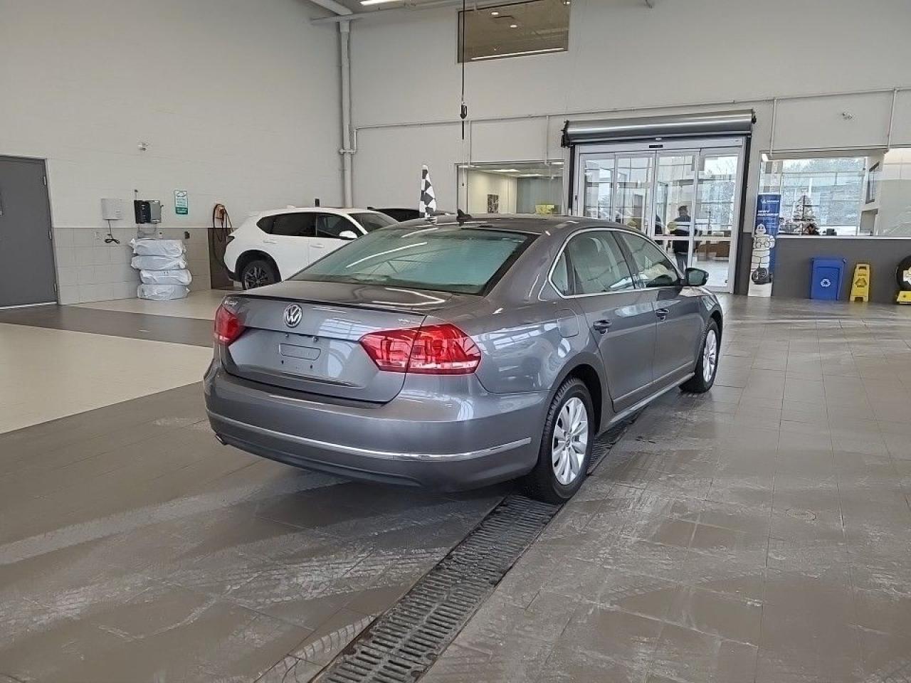 2015 Volkswagen Passat 2.0 TDI DSG HIGHLINE (SORRY SOLD SOLD SOLD) Photo