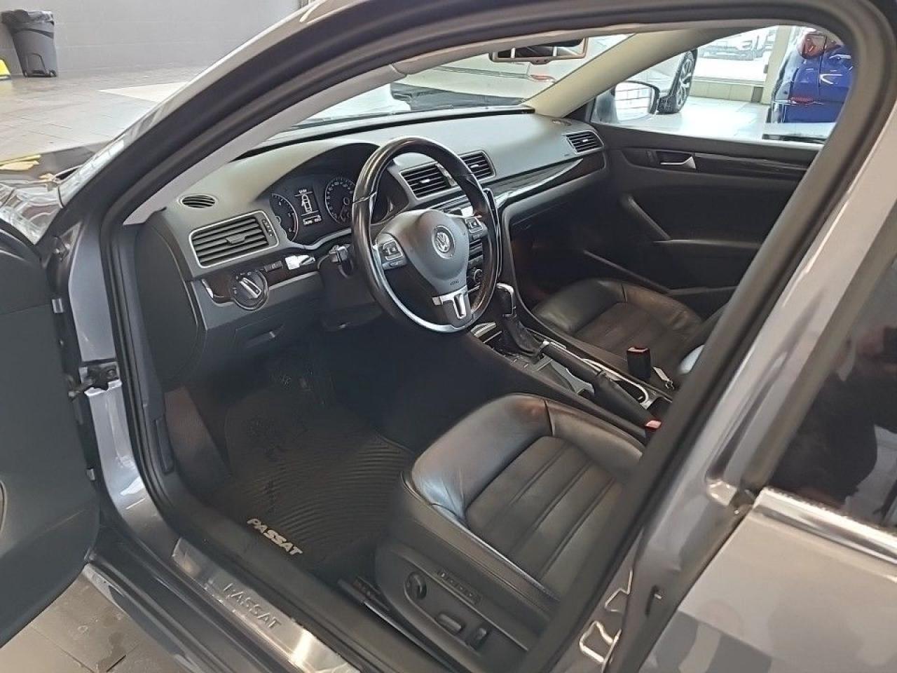 2015 Volkswagen Passat 2.0 TDI DSG HIGHLINE (SORRY SOLD SOLD SOLD) Photo