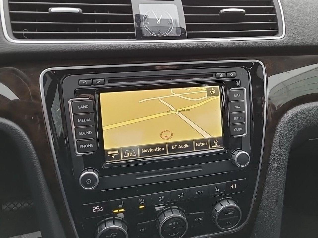 2015 Volkswagen Passat 2.0 TDI DSG HIGHLINE (SORRY SOLD SOLD SOLD) Photo